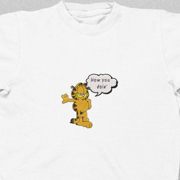 Βαμβακερό μπλουζάκι με μεγάλο κεντητό σχέδιο Garfield how u doing - βαμβάκι, κεντητά, γάτα