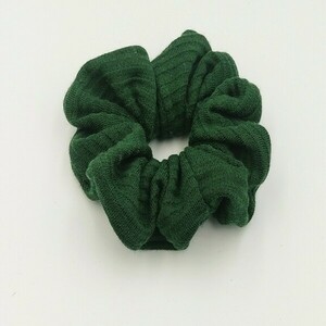 Λαστιχάκι για μαλλιά πράσινο πλεκτό scrunchies - λαστιχάκια μαλλιών, μαμά, δώρο, για τα μαλλιά, ύφασμα