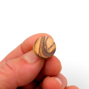 Σκουλαρίκι ανδρικό αυτιού χειροποίητο μοναδικό απο ξύλο ελιάς _018, Ø 1,5 εκ. - ξύλο, καρφωτά, μικρά, boho, καρφάκι - 3