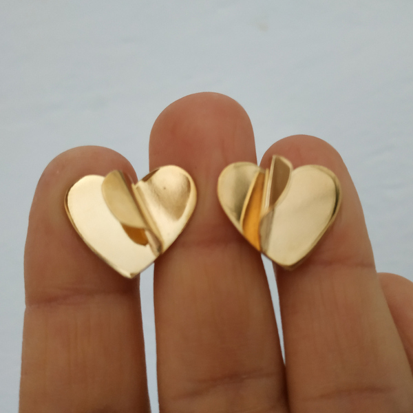 Χρυσόχρωμα καρφωτά χειροποίητα σκουλαρίκια σχήματος καρδιάς - ορείχαλκος, καρδιά, καρφωτά, μικρά, faux bijoux - 3