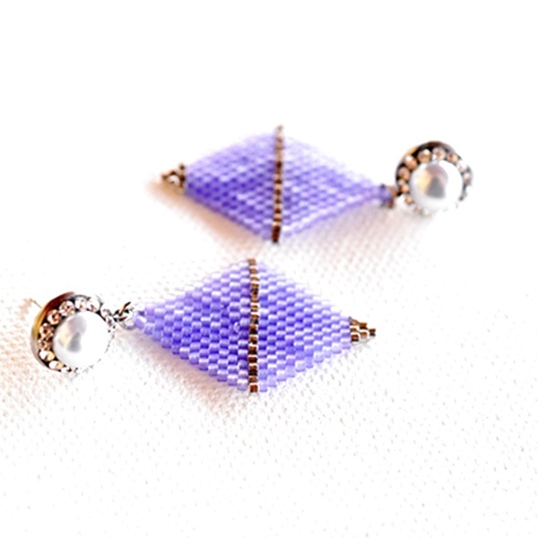 Σκουλαρίκια ρόμβος με χάντρες Miyuki delica σε μωβ χρώμα - ορείχαλκος, miyuki delica, boho, κρεμαστά, faux bijoux