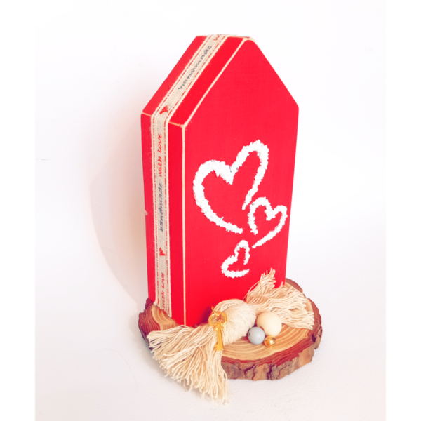 Επιτραπέζιο διακοσμητικό για τη γιορτή της μητέρας ξύλινο σπιτάκι κόκκινο με ανάγλυφες καρδιές 15×8×5εκ. - ξύλο, σπίτι, μαμά, διακοσμητικά, γιορτή της μητέρας - 4