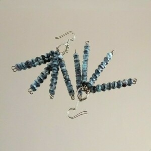 "Bluebells" - Κρεμαστά σκουλαρίκια με γυάλινες χάντρες - γυαλί, χάντρες, κρεμαστά, μεγάλα, γάντζος - 4