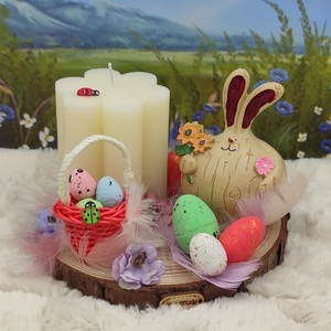 Πασχαλινή Σύνθεση με κεραμικό Λαγό, διακοσμητικά και ιβουάρ κερί σε σχήμα λουλουδιού, πάνω σε κορμό ξύλου - διακοσμητικά, πασχαλινά δώρα - 3