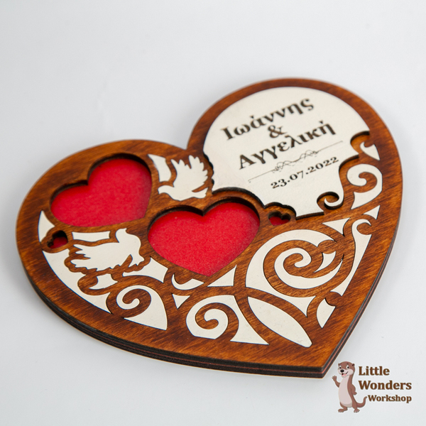 Ξύλινη Βάση σε σχήμα Καρδιάς για τις Βέρες σας, με χάραξη των ονομάτων και της ημερομηνίας του Γάμου σας, Διάσταση: 15Χ15εκ. - καρδιά, personalised, ξύλινα διακοσμητικά - 2