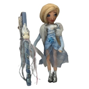 Σετ Δώρου ,Λαμπάδα αρωματική γαλάζια 30cm ,με κούκλα πριγκίπισσα πάνινη 33cmύψος - κορίτσι, λαμπάδες, σετ, πριγκίπισσες, παιχνιδολαμπάδες