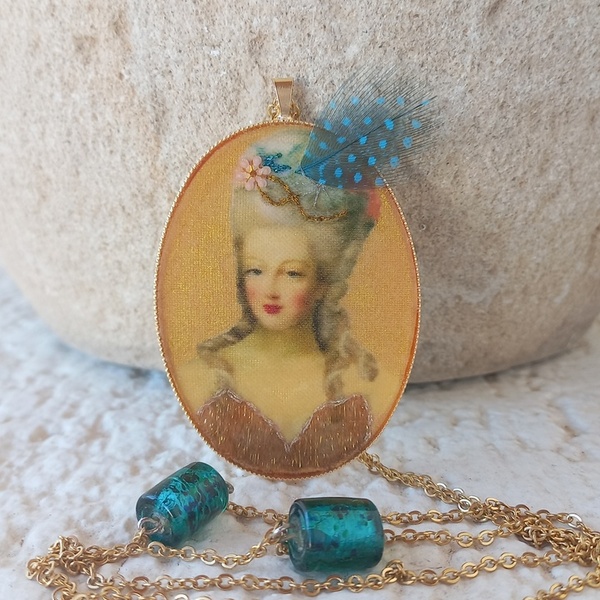 Vintage μενταγιόν Marie Antoinette - ύφασμα, γυαλί, χάντρες, ατσάλι, μενταγιόν - 2