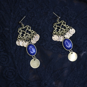«Chandelier Lapis Lazuli» Boho μπρονζέ κρεμαστά σκουλαρίκια με ημιπολύτιμες πέτρες και μεταλλικά φλουριά! - ημιπολύτιμες πέτρες, μακριά, boho, μεγάλα, πολυέλαιοι - 2