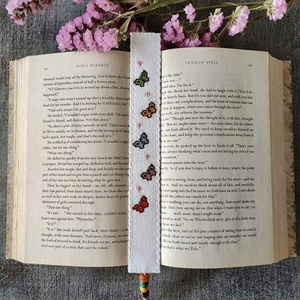 Σελιδοδείκτης κεντημένος στο χέρι με σχέδιο ‘ πεταλουδες ‘ - κεντητά, σελιδοδείκτες - 3