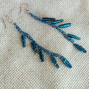 σκουλαρίκια μακριά αλουμινίου γαλάζια μεταλλιζέ και αλυσίδα τυρκουάζ - χάντρες, μακριά, κρεμαστά, μεγάλα, zamak - 3
