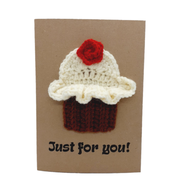 Ευχετήρια κάρτα με πλεκτό cupcake - γενέθλια, επέτειος