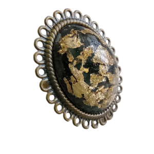 Δαχτυλίδι σε οβάλ μπρούτζινη βάση και καμπουσον με φύλλα χρυσού - μεγάλα, αυξομειούμενα, μπρούντζος, γυαλί, φθηνά