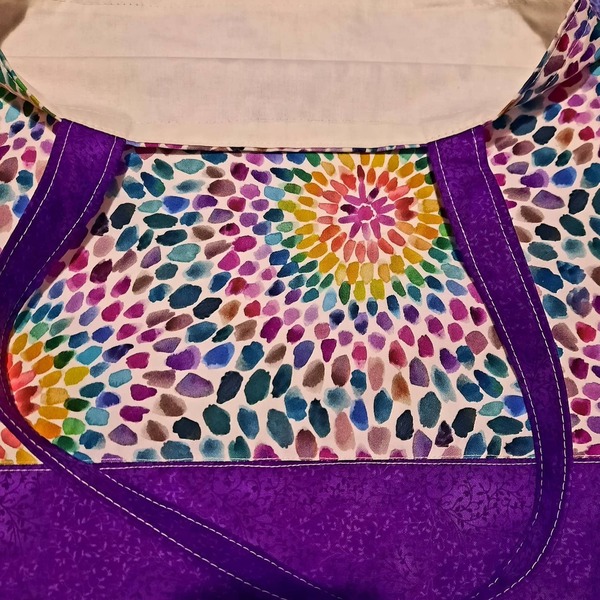 Βαμβακερη τσάντα tote με πολύχρωμες πινελιές σε αποχρώσεις του μωβ. Διαστάσεις 42x37εκατοστά - ύφασμα, ώμου, μεγάλες, all day, tote - 5