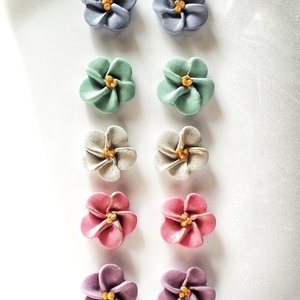 Σκουλαρίκια από πολυμερικό πηλό σε παστέλ χρώματα, 2εκ - πηλός, λουλούδι, καρφωτά, μικρά, καρφάκι - 4