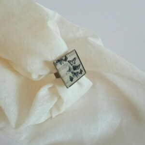 Δαχτυλίδι τετράγωνο vintage πεταλούδες με υγρό γυαλί αυξομειούμενο χειροποίητο - vintage, γυαλί, αυξομειούμενα - 4