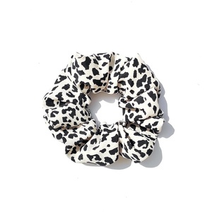 Χειροποίητο scrunchie με animal print - λαστιχάκια μαλλιών, ύφασμα, animal print