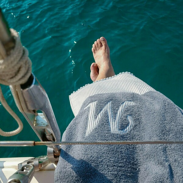Βαμβακερή πετσέτα θαλάσσης με μονόγραμμα / γκρι με πον πον / 150x80εκ. - όνομα - μονόγραμμα, pom pom, personalised - 4