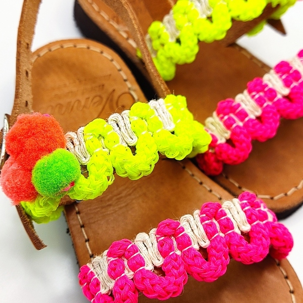 Neon kids sandals - δέρμα, απαραίτητα καλοκαιρινά αξεσουάρ, boho, φλατ, για παιδιά - 2
