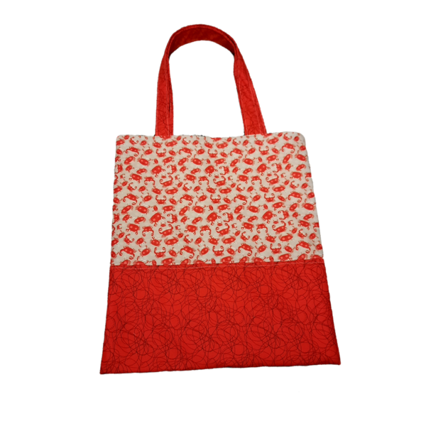 Βαμβακερη τσάντα tote με καβουράκια σε αποχρώσεις του κόκκινου. Διαστάσεις 42x37εκατοστά - ύφασμα, ώμου, μεγάλες, all day, tote