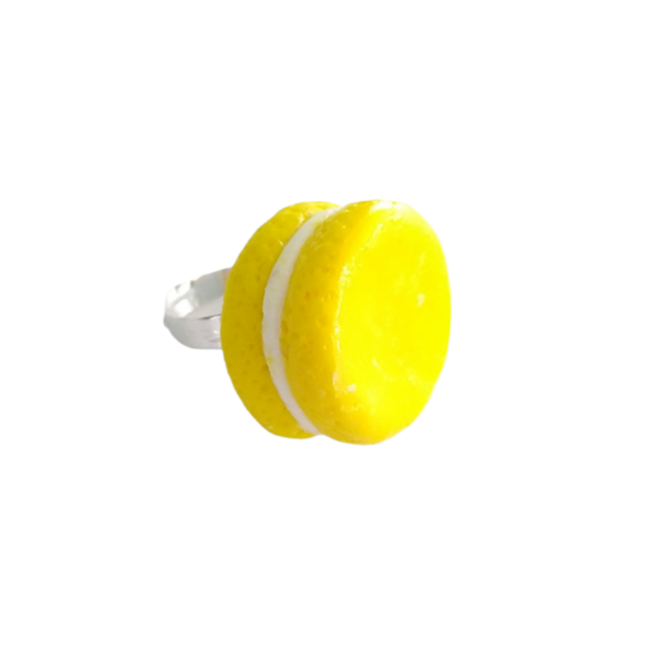 Δαχτυλίδι macaron κίτρινο με πολυμερικό πηλό / μεγάλο / μεταλλική βάση / αυξομειούμενο / Twice Treasured - πηλός, cute, γλυκά, αυξομειούμενα, kawaii