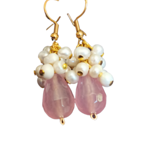 Σκουλαρίκια με Ροζ χαλαζία και μαργαριτάρια - ημιπολύτιμες πέτρες, μαργαριτάρι, επιχρυσωμένα, κρεμαστά