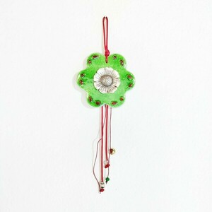 Μαργαρίτα πράσινη, γυάλινη με μεταλλικό λουλούδι 10.00x10.00cm - γυαλί, χειροποίητα, κρεμαστά, γούρια - 4