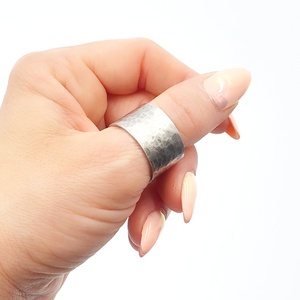 Ασημένιο σφυριλατο χειροποίητο δαχτυλίδι - ασήμι 925, σταθερά, μεγάλα - 2