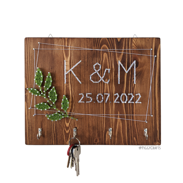 Ξύλινη προσωποποιημένη κλειδοθήκη με αρχικά & ημερομηνία (30x24cm) - personalised, κλειδοθήκες, δωρο για επέτειο