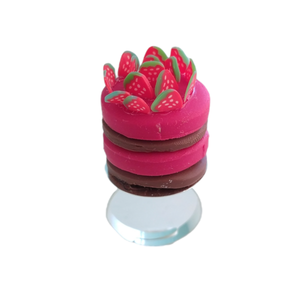 Δαχτυλίδι τούρτα με φράουλες με πολυμερικό πηλό / μεγάλο / μεταλλική βάση / αυξομειούμενο / Twice Treasured - πηλός, cute, γλυκά, αυξομειούμενα, kawaii