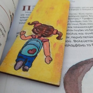 ΞΥΛΙΝΟΣ ΣΕΛΙΔΟΔΕΙΚΤΗΣ 15*5 BACK TO SCHOOL GIRL - ζωγραφισμένα στο χέρι, σελιδοδείκτες, personalised - 3