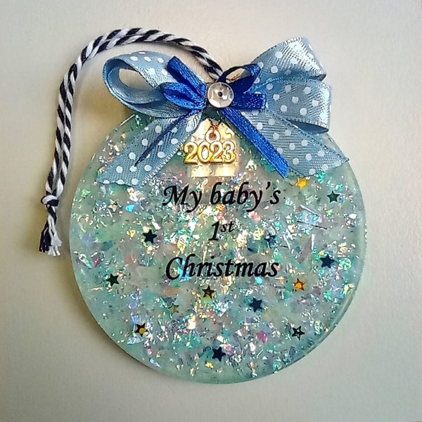Χριστουγεννιάτικο στολίδι/γούρι 2024 από υγρό γυαλί first Christmas Φ6 - γυαλί, χριστουγεννιάτικα δώρα, πρώτα Χριστούγεννα, στολίδια, δώρα για μωρά - 2