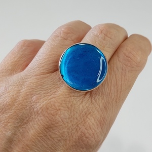 Δαχτυλίδι μπλε με υγρό γυαλί - μοντέρνο, ορείχαλκος, γεωμετρικά σχέδια, μεγάλα, αυξομειούμενα - 2