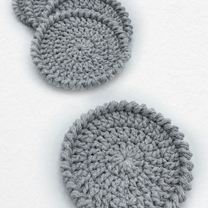 Χειροποίητα πλεκτά σουβέρ crochet - σετ 4 τμχ - Γκρι - ύφασμα, σουβέρ, βελονάκι, είδη σερβιρίσματος - 2