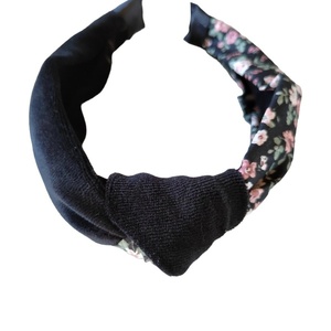 Χειροποίητη στέκα μαλλιών βελούδινη μαύρη και floral με κόμπο 40 cm 1τμχ - ύφασμα, λουλούδια, στέκες