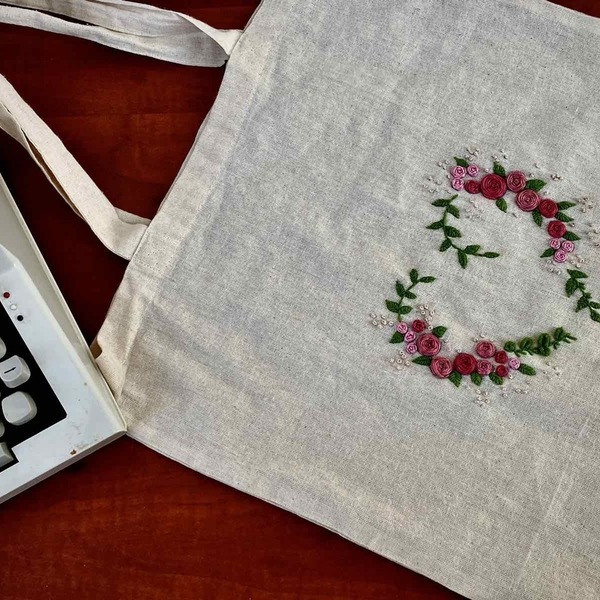 Handmade embroidery tote bag. - ύφασμα, ώμου, tote, πάνινες τσάντες