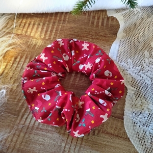 Σετ από δύο χριστουγεννιάτικα scrunchies λαστιχάκια μαλλιών με Άγιο Βασίλη και Ρούντολφ 2 τμχ medium size - ύφασμα, αξεσουάρ, χριστούγεννα, χριστουγεννιάτικα δώρα, Black Friday - 4
