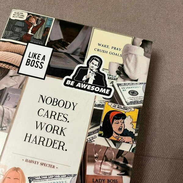 ''Nobody Cares. Work Harder.'' HER Ημερήσιο Ημερολόγιο - ημερολόγια - 4