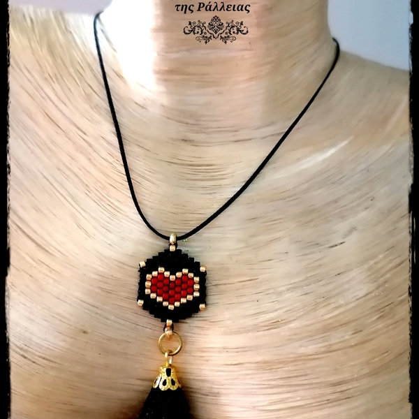 Κολιέ με μοτίφ καρδιά, χάντρες Miyuki. 5.5cm x 1.5cm - γυαλί, καρδιά, miyuki delica, κοσμήματα, μενταγιόν - 2