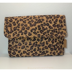 Γυναικεία τσάντα, φάκελος γυναικείος, από φελλό Leopard με παραλληλόγραμμο καπάκι. Anifantou - animal print, φάκελοι, φελλός, χειρός, βραδινές - 3