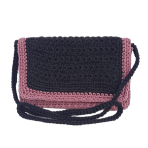 Πλεκτό τσαντάκι σε μαύρο - ροζ χρώμα - νήμα, ώμου, πλεκτές τσάντες, βραδινές, μικρές - 2