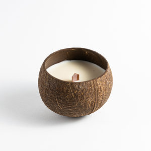 Κερί Σόγιας με ξύλινο φυτίλι σε φυσικό κέλυφος καρύδας και με άρωμα τροπικά φρούτα - κεριά, κεριά & κηροπήγια, vegan κεριά