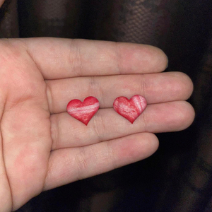 Pink Heart Studs| Χειροποίητα καρφωτά σκουλαρίκια ροζ καρδιές - πηλός, καρφωτά, μικρά, ατσάλι, καρφάκι - 2
