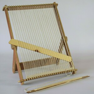 Επιτραπέζιος αργαλειός -διαστάσεις 30x40 / Table top loom