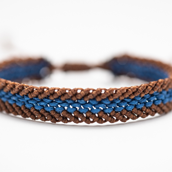 Unisex καφέ και μπλε βραχιόλι μακραμε - brown and blue macrame bracelet - ύφασμα, μακραμέ, boho, χεριού, αυξομειούμενα