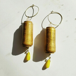 Σκουλαρίκια "cork stories" - gold & yellow - γυαλί, επιχρυσωμένα, ατσάλι, κρεμαστά, μεγάλα