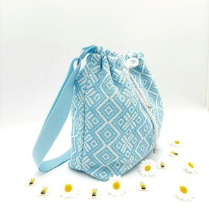 Τσάντα πουγκί χιαστί Crossbody bag Light blue 25x25 από υφαντό ύφασμα - ύφασμα, χιαστί, all day, πάνινες τσάντες, μικρές - 3