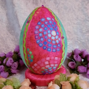 Χειροποίητο Πασχαλινό αυγό από βαμβακερό ύφασμα σε αποχρώσεις του πράσινου και ροζ. Υψος 14 cm - διακοσμητικά, πασχαλινά αυγά διακοσμητικά, πασχαλινά δώρα, διακοσμητικό πασχαλινό - 2