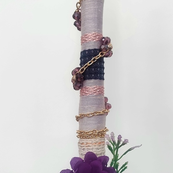 Πασχαλινή λαμπάδα με κόσμημα λουλούδια σε μωβ χρώμα 40εκ - κορίτσι, λουλούδια, λαμπάδες, για εφήβους - 2