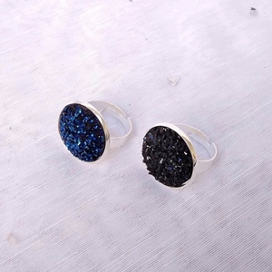 Δαχτυλίδι με μπλε ή μαυρες πέτρες γκλίττερ - ατσάλι, boho, αυξομειούμενα