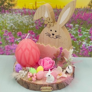 Πασχαλινή Σύνθεση με ξύλινο διακοσμητικό λαγός, κέρινο αυγό, λουλούδια και αυγουλάκια, πάνω σε κορμό ξύλου - διακοσμητικά, νονοί, πασχαλινά δώρα, διακοσμητικό πασχαλινό - 3